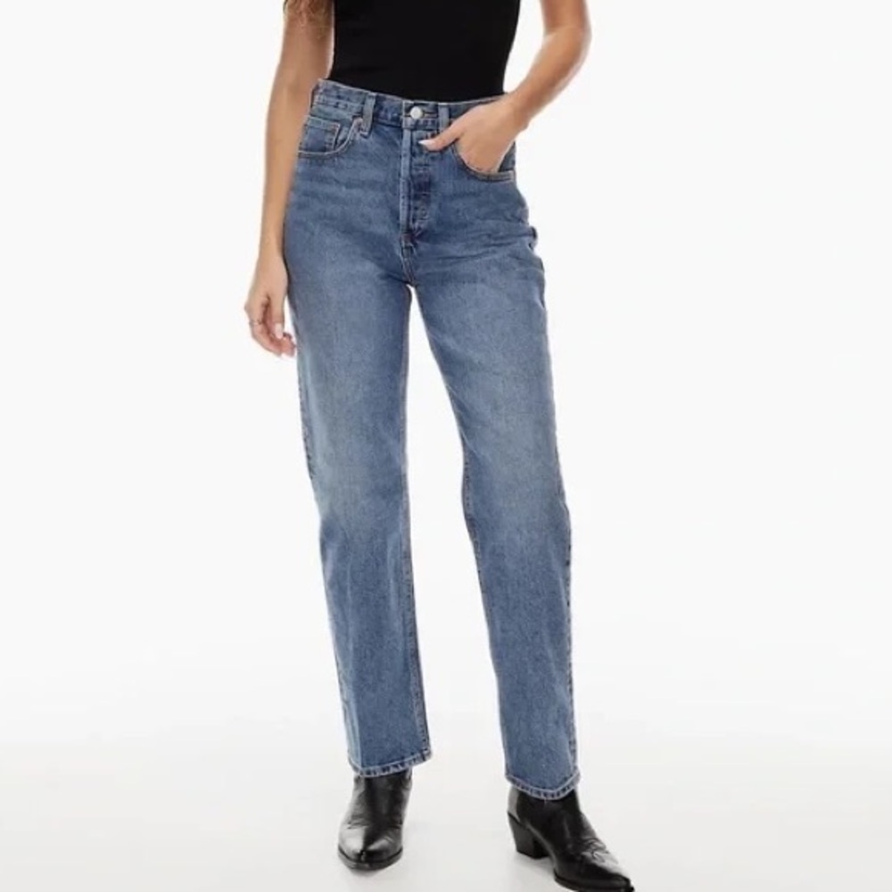 Aritzia Denim Forum Blue Straight Leg Jeans Joni High Rise Loose 29L